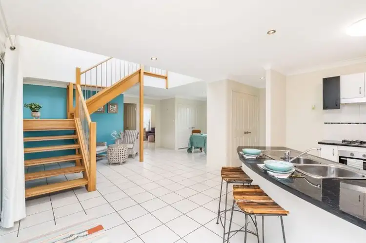 79 Beach Drive, Burrum Heads QLD 4659