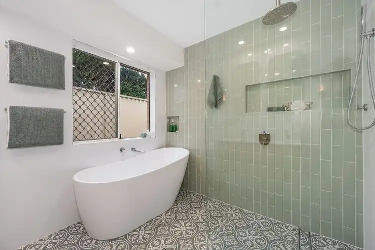 17 Pamela Drive, Bray Park QLD 4500