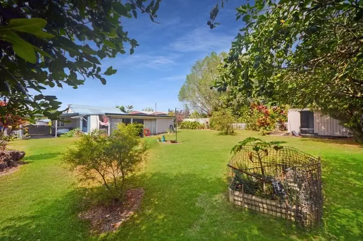 18 Henderson Street, South Johnstone QLD 4859