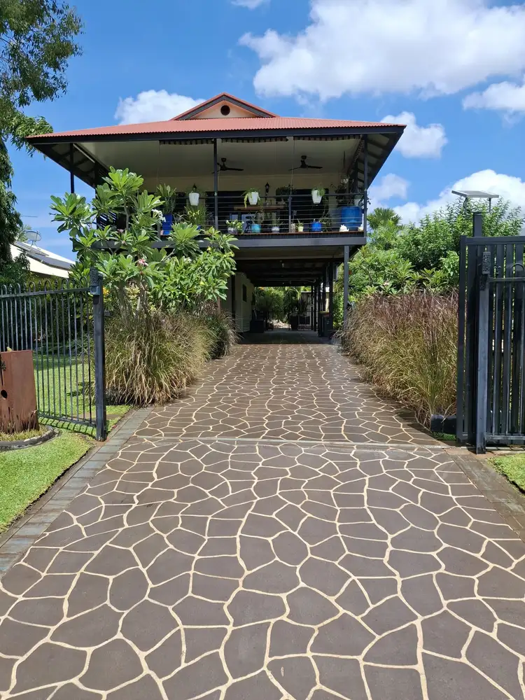 14 Hale Court, Gunn NT 832