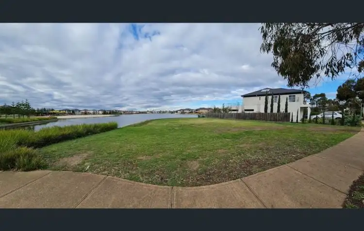 6 Spinnaker Rise, Point Cook VIC 3030