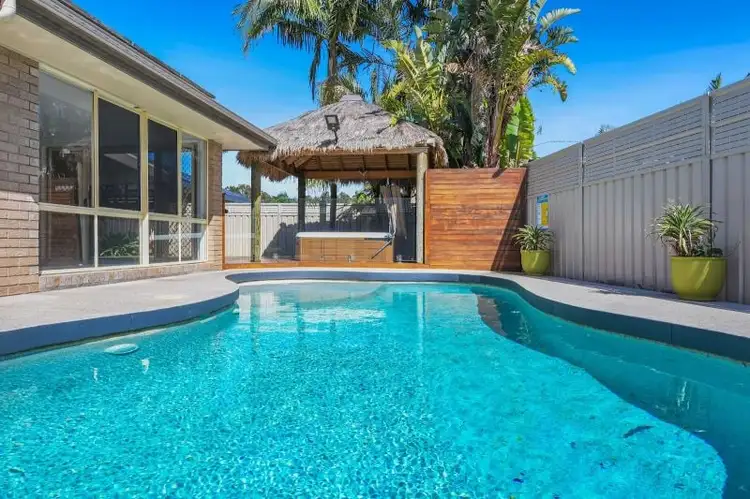 7 Solebay Place, Lake Cathie NSW 2445