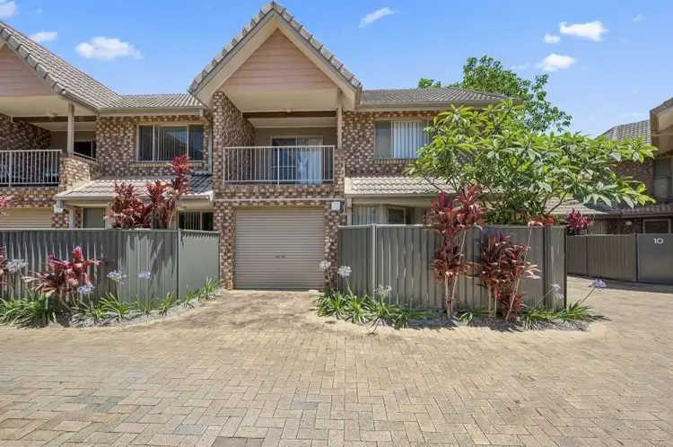 11 Phillip Street
