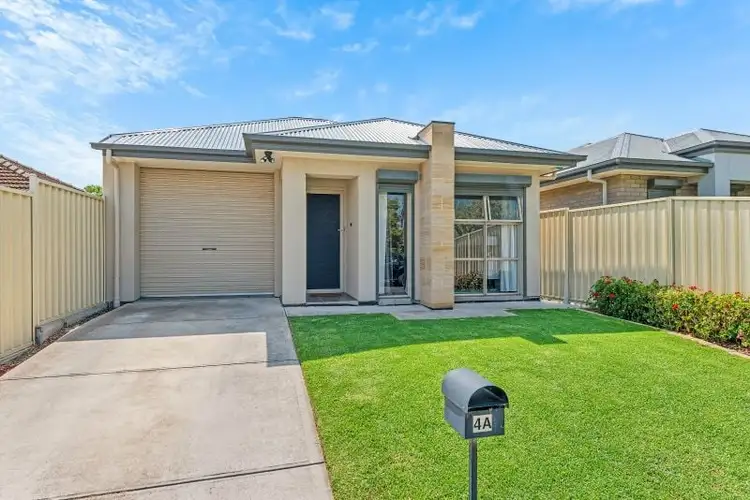 4A Stroud Street, Clearview SA 5085