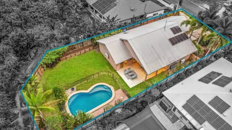 9 Gavin Hamilton Close