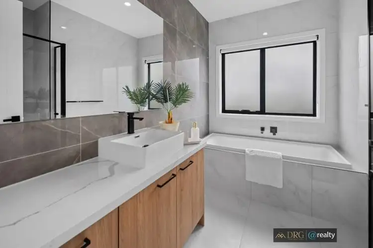 Fifth view of Homely house listing, 17 Fairoak Avenue, Clyde North VIC 3978