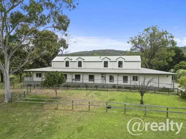 240 Brown Road, Pakenham VIC 3810