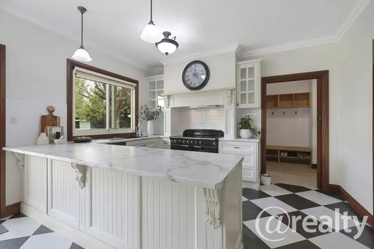 240 Brown Road, Pakenham VIC 3810