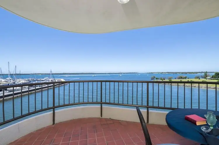 33/9 Bayview Street, Runaway Bay QLD 4216