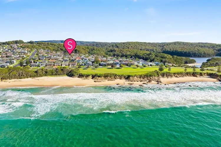 19 Sunset Boulevard, Kianga NSW 2546