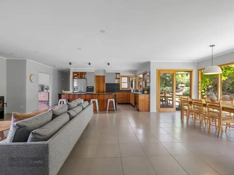 Sixth view of Homely house listing, 5B Louise Simon Court, Leongatha VIC 3953