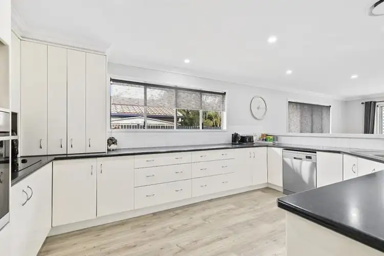 2 Juniper Court, Narangba QLD 4504