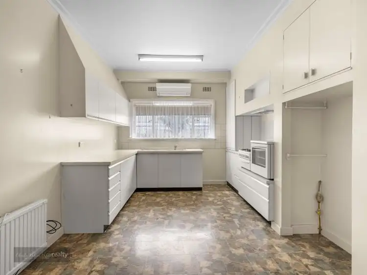 Fifth view of Homely house listing, 32 Blackmore Avenue, Leongatha VIC 3953