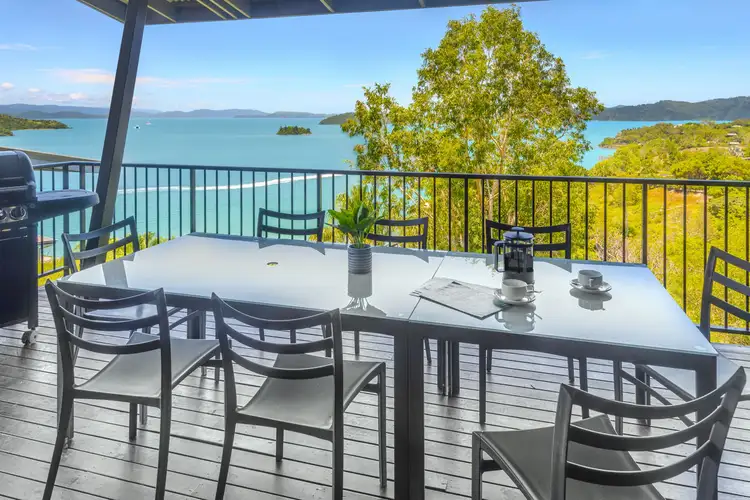 Panorama 5/7 Acacia Drive, Hamilton Island QLD 4803