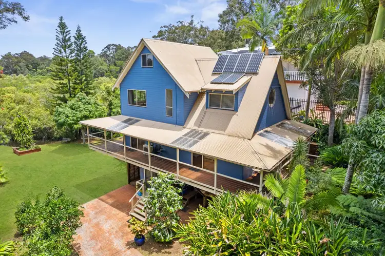 6 Cotton Tree Avenue, Macleay Island QLD 4184
