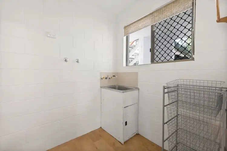 Sixth view of Homely unit listing, 2/29 Ocean Avenue, Slade Point QLD 4740