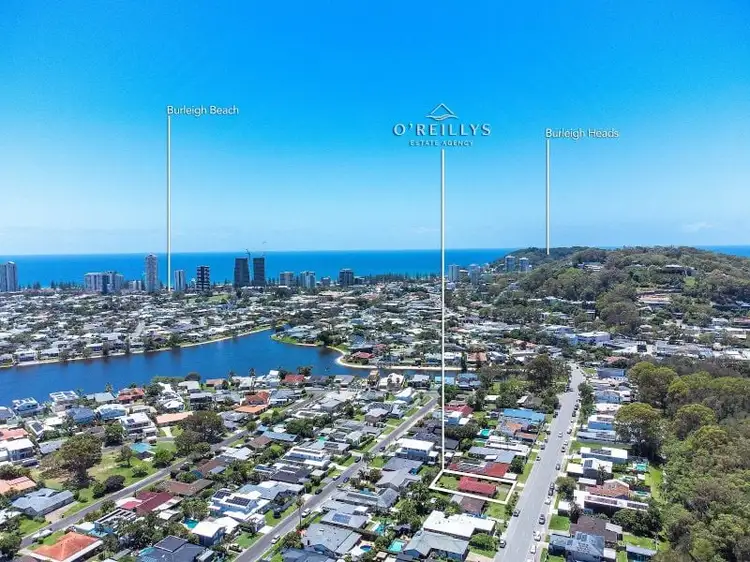 139 Acanthus Avenue, Burleigh Waters QLD 4220