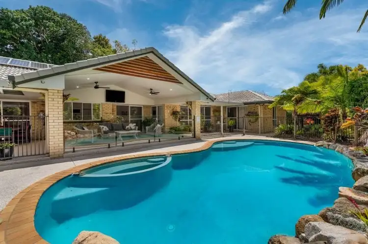 1 Bluebird Court, Thornlands QLD 4164