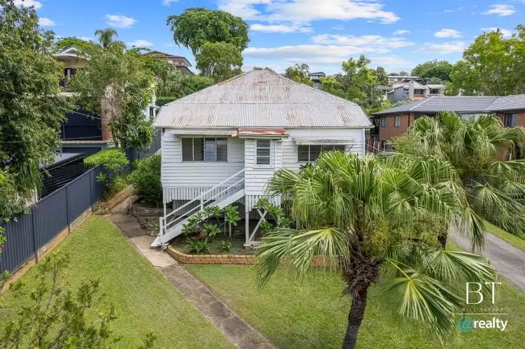 2 Alpha Street, Taringa QLD 4068
