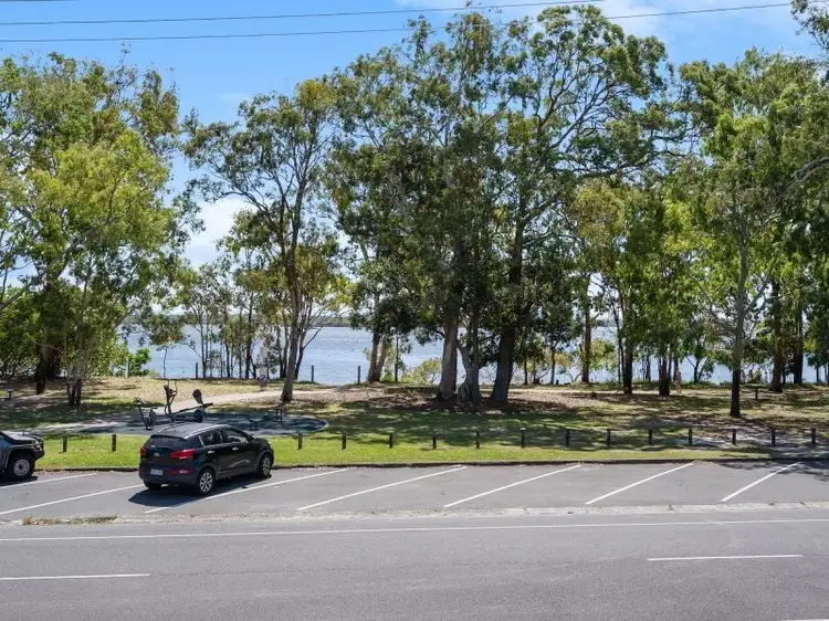 1/23 Solander Esplanade, Banksia Beach QLD 4507