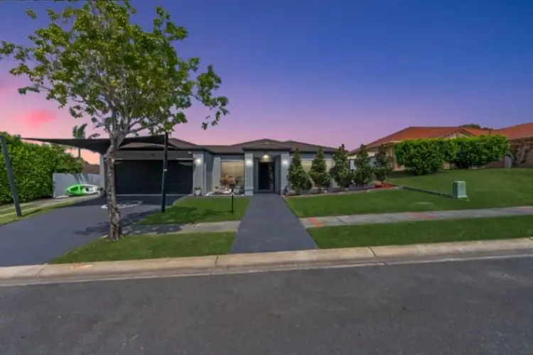 26 Santa Isobel Boulevard, Pacific Pines QLD 4211