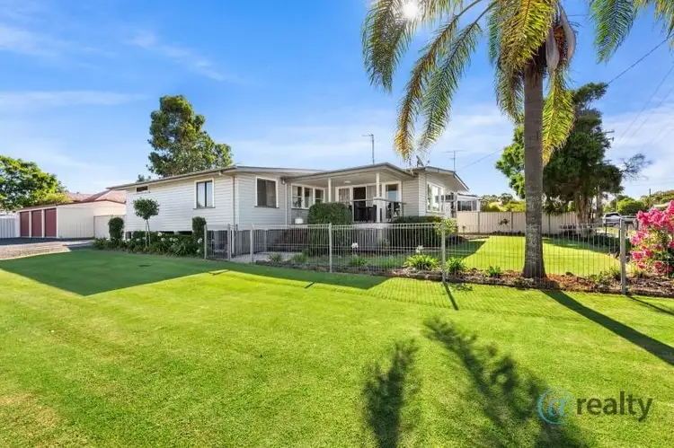 2 Yandilla Street