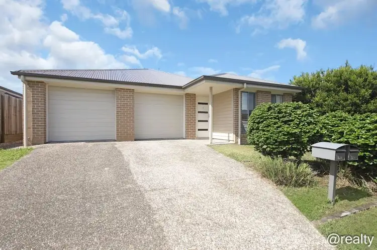 33 Bishampton Circuit