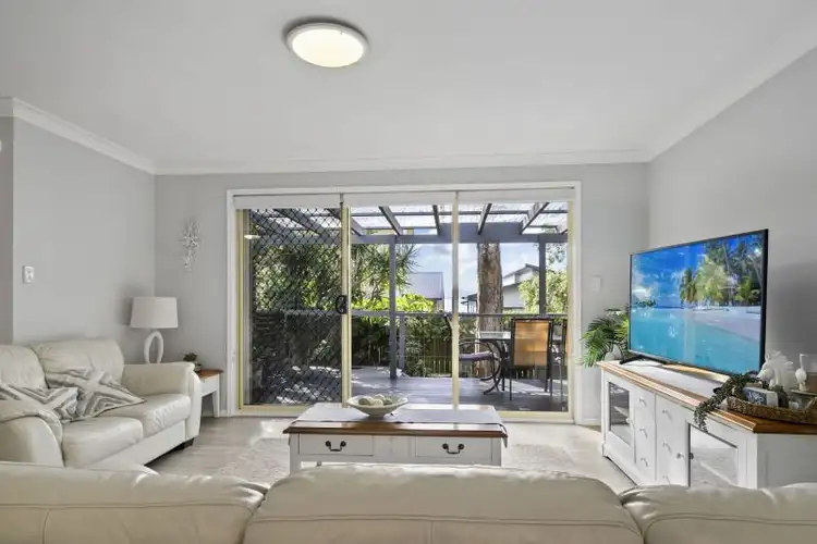 Third view of Homely villa listing, 2/4 Battley Avenue, The Entrance NSW 2261
