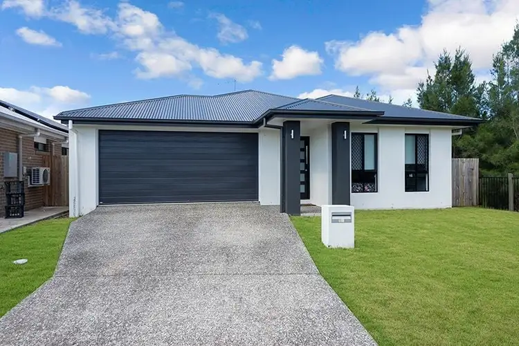 15 Sundew Place