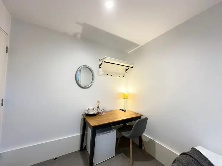 Fifth view of Homely flat listing, 9/42 Union St, Mcmahons Point NSW 2060