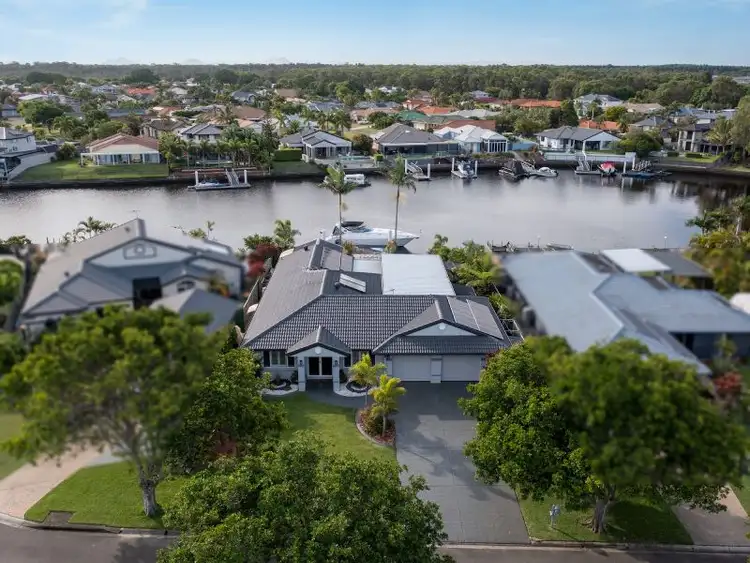 12 Trimaran Court, Banksia Beach QLD 4507