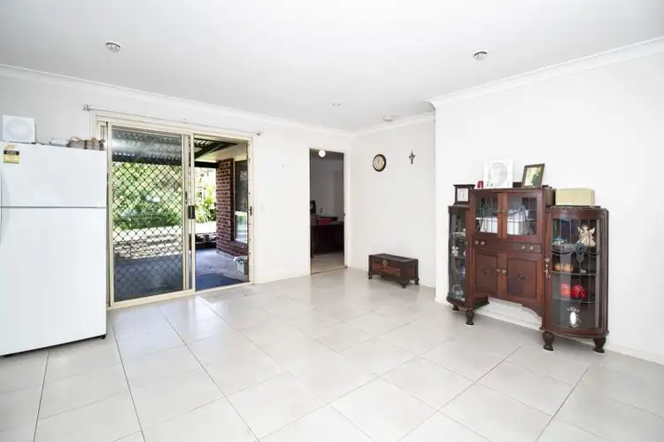 Fifth view of Homely house listing, 2 Melissa Court, Crows Nest QLD 4355