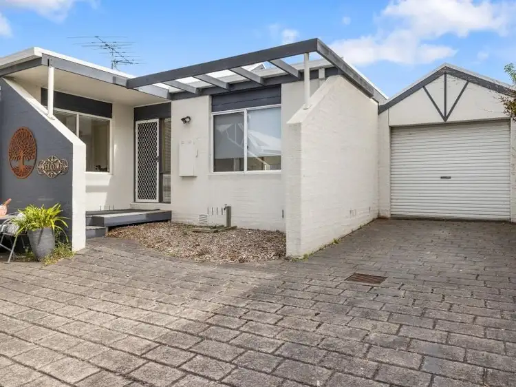 3/3 Scarborough Street, Inverloch VIC 3996