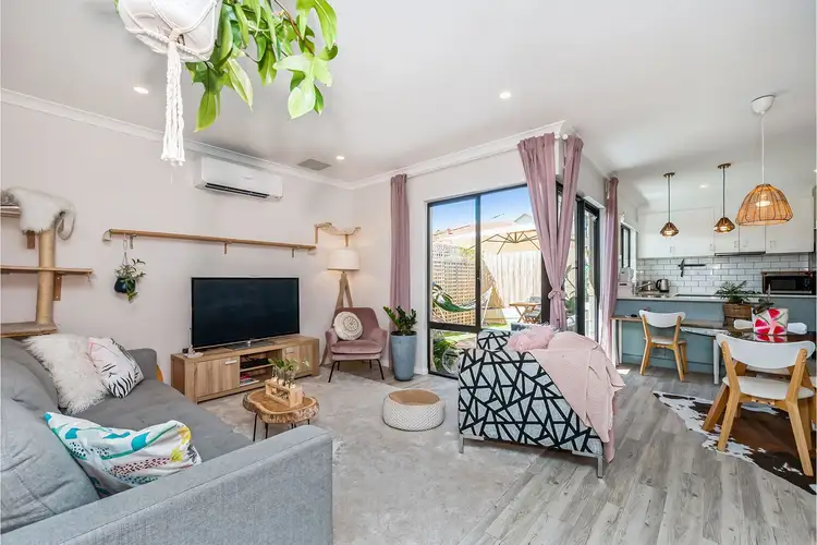 Fourth view of Homely townhouse listing, 286b Huntriss Road, Doubleview WA 6018