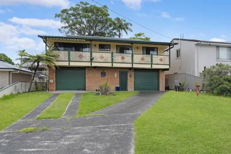 87 Winbin Crescent, Gwandalan NSW 2259