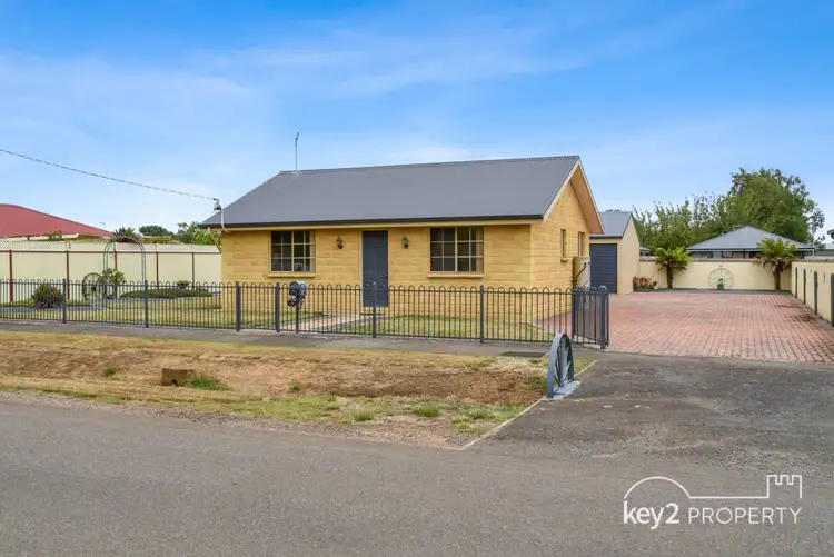 16 Jones Street North, Westbury TAS 7303