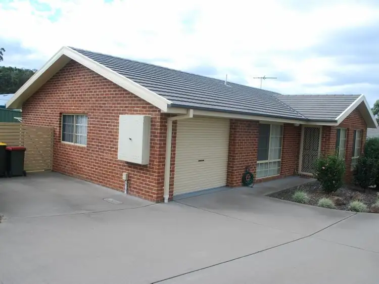 1/5 Monaro Street, Pambula NSW 2549