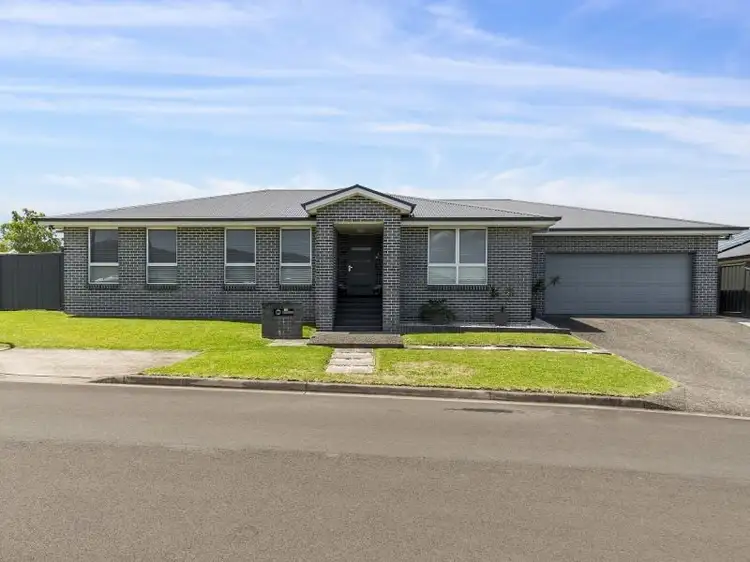 35 Mallon Avenue, Horsley NSW 2530