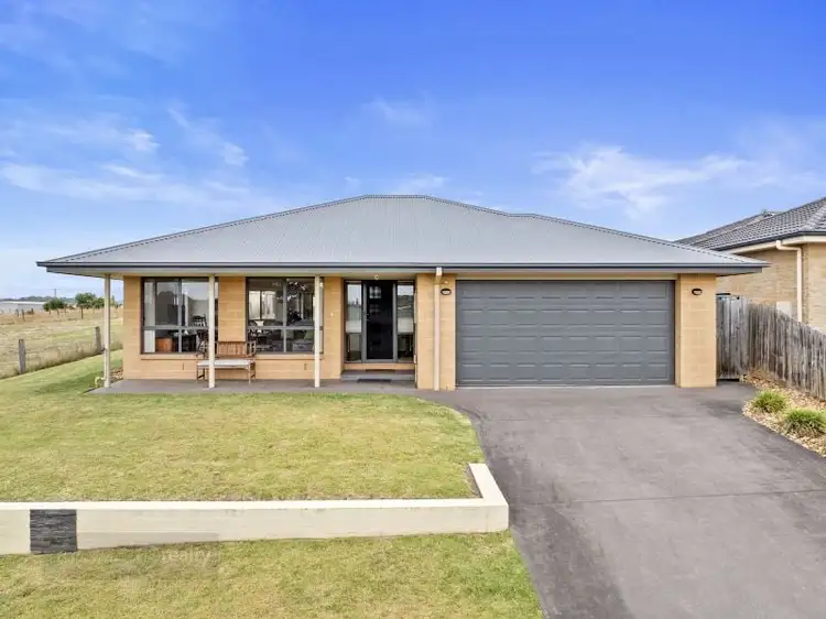 22 Norview Drive, Leongatha VIC 3953
