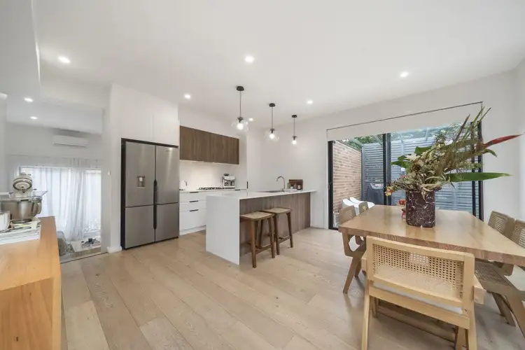 2/176 Park Avenue, Kotara NSW 2289