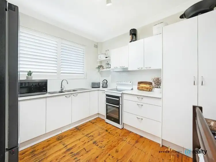 Second view of Homely unit listing, 2/67 Grey Street, Keiraville NSW 2500