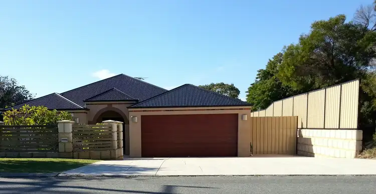 140 Penguin Road, Safety Bay WA 6169