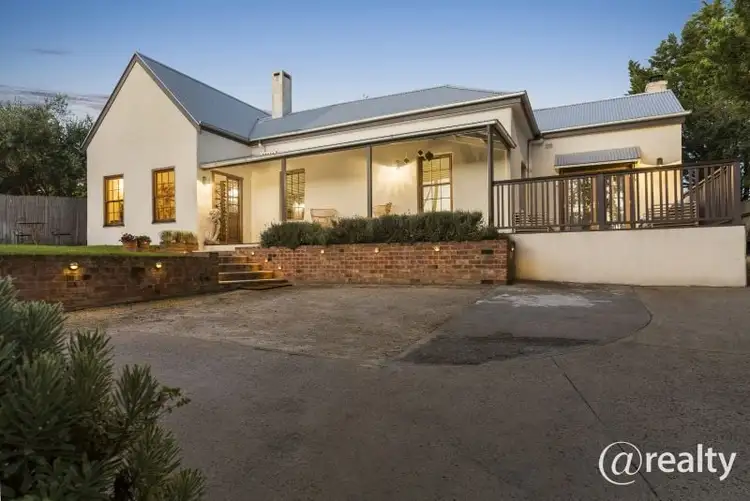 279 Piper Street, Bathurst NSW 2795