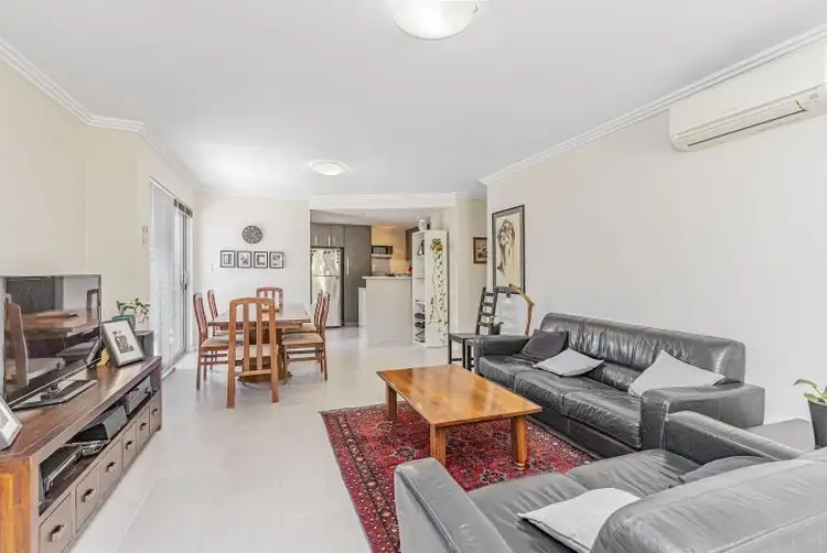Second view of Homely villa listing, 6A Lilacdale Road, Innaloo WA 6018