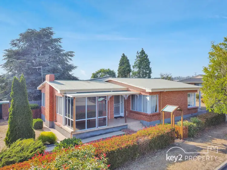 8 Burrows Street