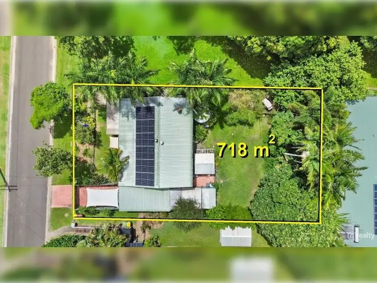 8 Jan Street, Macleay Island QLD 4184