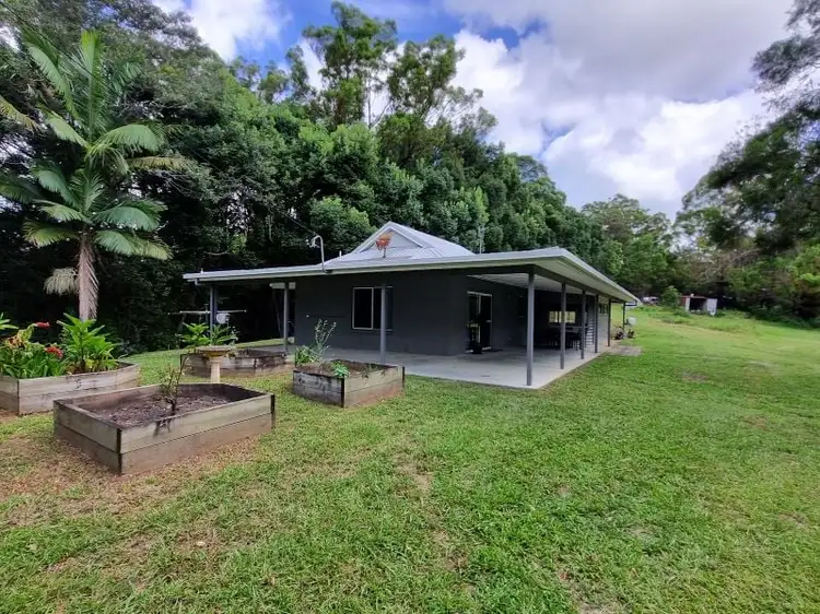 52 Yarrabee Terrace, Stokers Siding NSW 2484