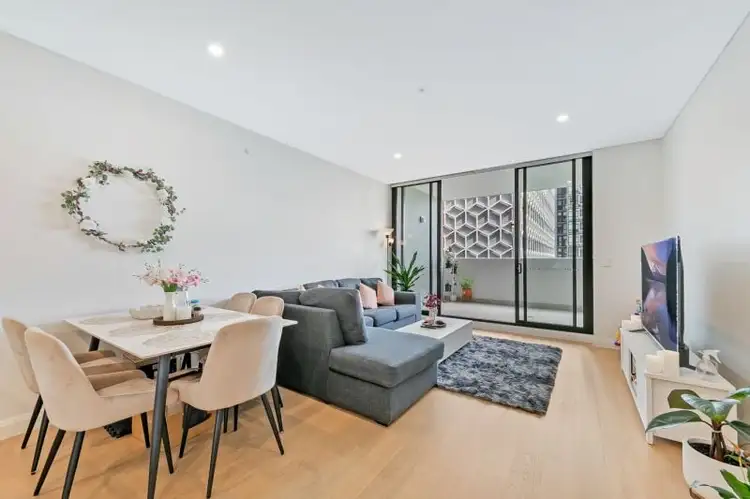 a605/28 Cowper Street, Granville NSW 2142