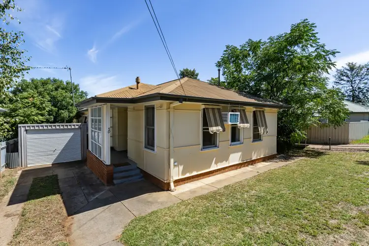 50 Gilmore Avenue, Mount Austin NSW 2650