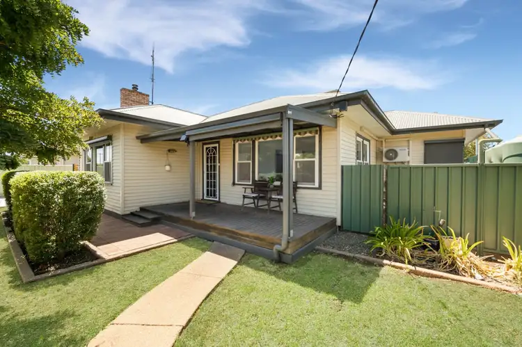 31 Hopetoun Street, Rochester VIC 3561
